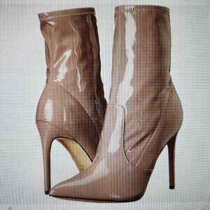 Nine West Jody Boots. Customer Return. NIB. Size 11. Light Pink.